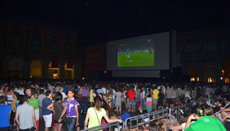 Le partite dell'Italia in Piazza Garibaldi
